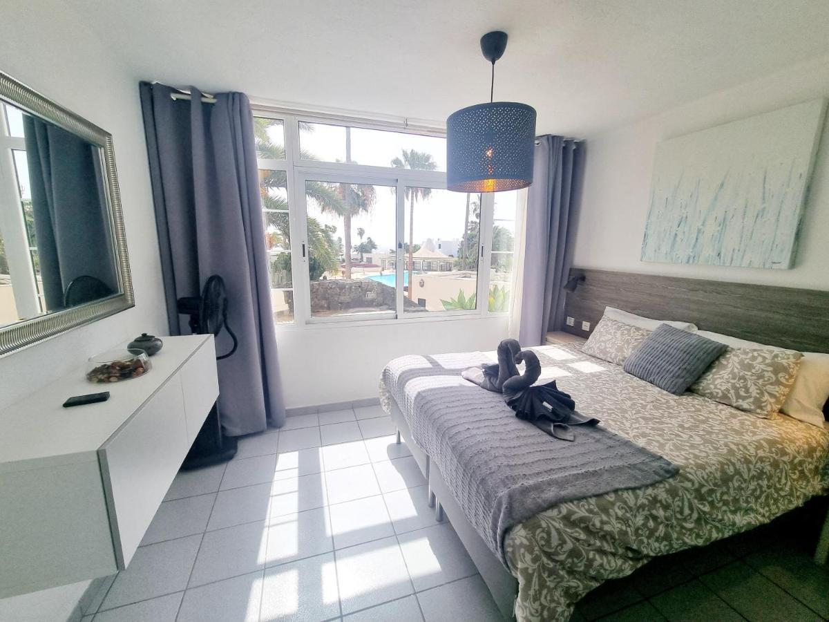 Luxury Apartamento Luz De Mar Complejo Playa Roca Costa Teguise Eksteriør bilde