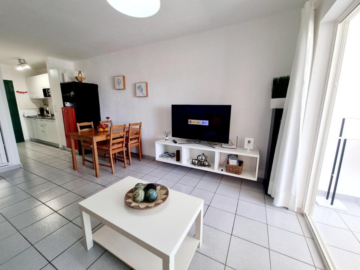 Luxury Apartamento Luz De Mar Complejo Playa Roca Costa Teguise Eksteriør bilde
