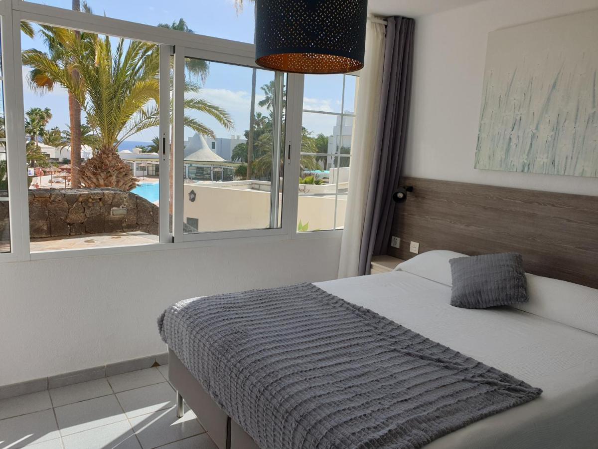 Luxury Apartamento Luz De Mar Complejo Playa Roca Costa Teguise Eksteriør bilde